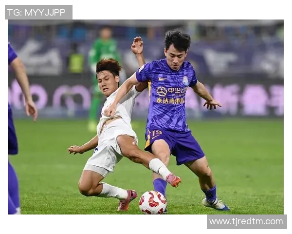 足球传奇退役后刀疤成象征见证球员坚持与拼搏精神