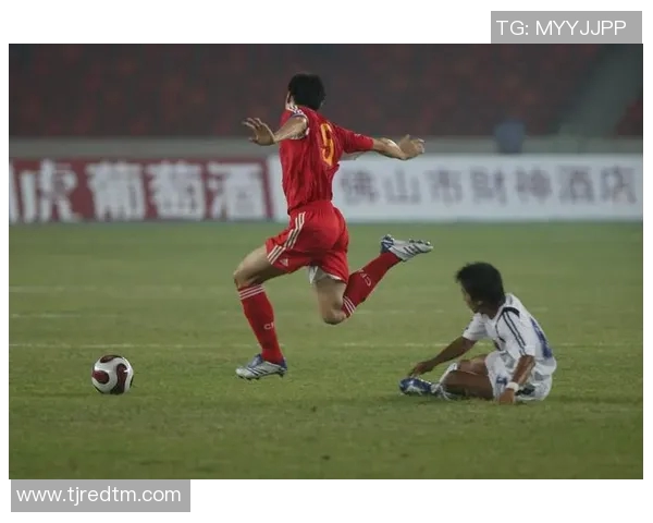 以第一人称叙述的足球球星故事有哪些透视他们真实内心的精彩瞬间